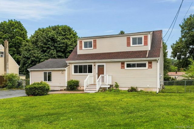 14 Robyn Drive, Monroe, NY 10950