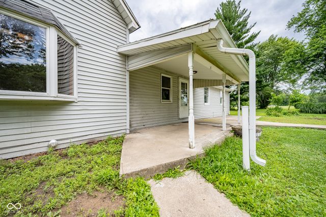 1109 E Us Hwy 40, Brazil, IN 47834