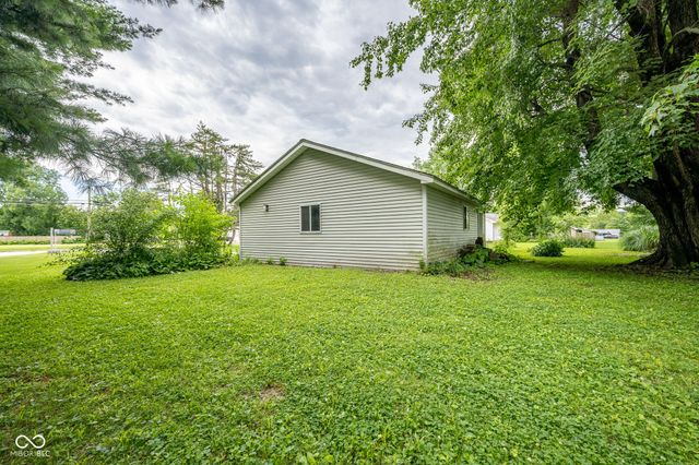 1109 E Us Hwy 40, Brazil, IN 47834
