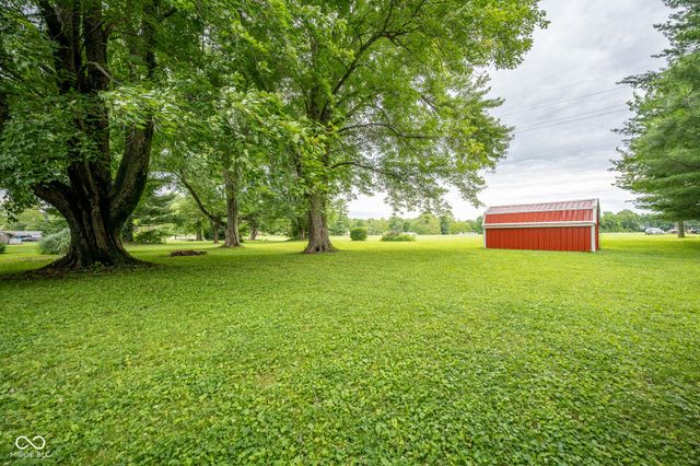 1109 E Us Hwy 40, Brazil, IN 47834