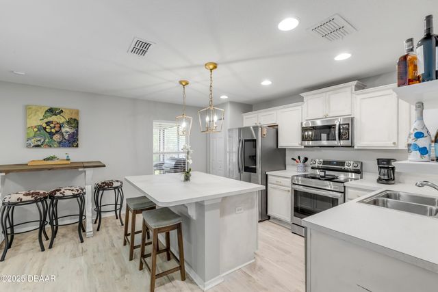 550 Aeolian Drive, New Smyrna Beach, FL 32168