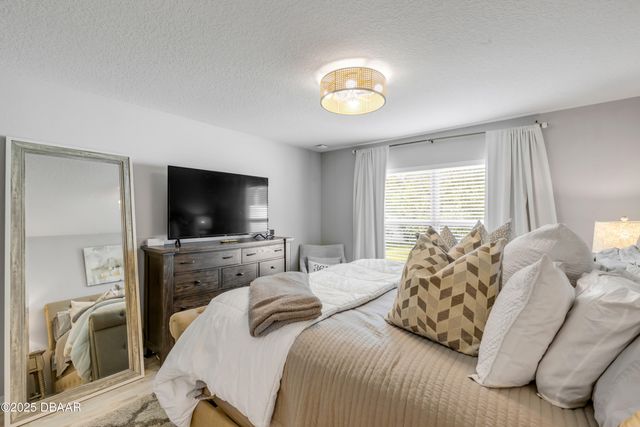 550 Aeolian Drive, New Smyrna Beach, FL 32168