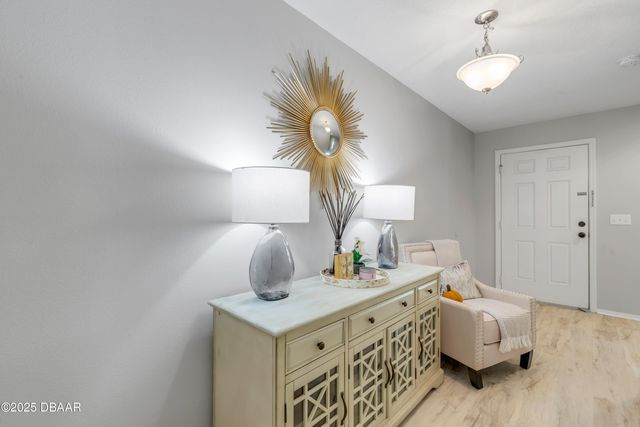 550 Aeolian Drive, New Smyrna Beach, FL 32168