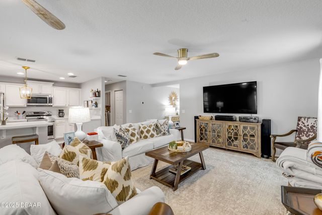 550 Aeolian Drive, New Smyrna Beach, FL 32168