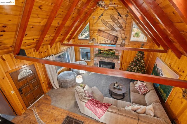 20395 Kutci Dr, Mi Wuk Village, CA 95346