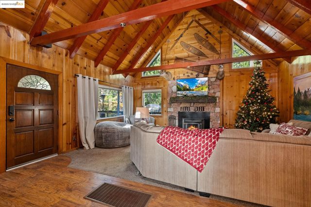 20395 Kutci Dr, Mi Wuk Village, CA 95346