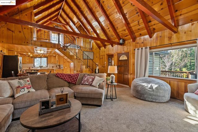 20395 Kutci Dr, Mi Wuk Village, CA 95346