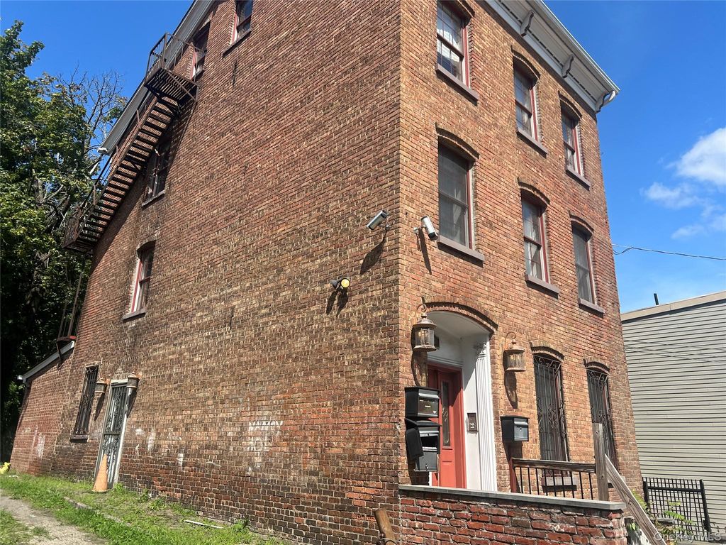 160 Ann Street, Newburgh, NY 12550 — photo 4