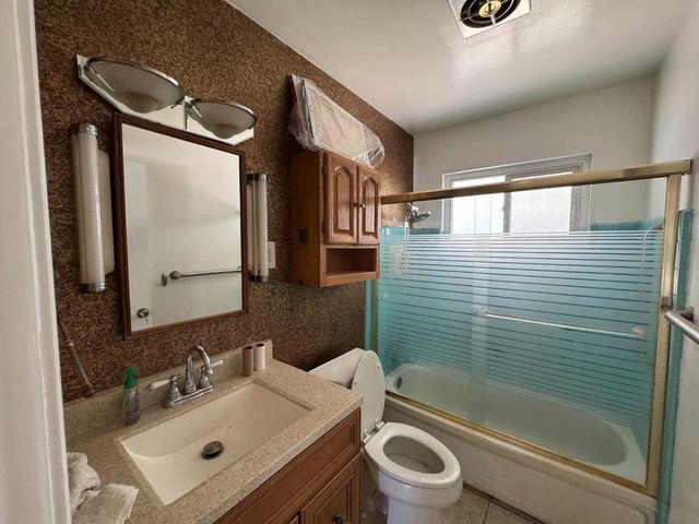 806 E Longview Ave, Stockton, CA 95207