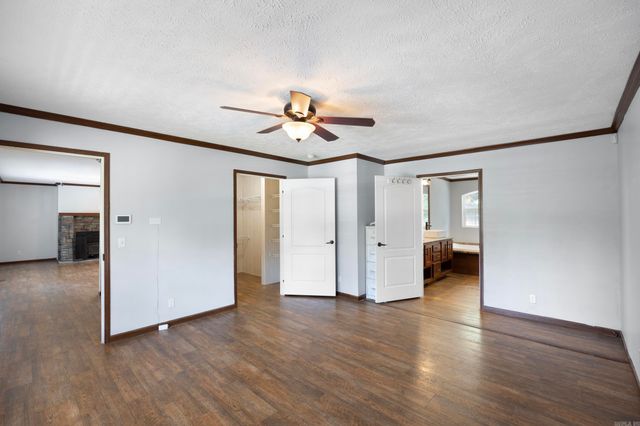 2404 Ross Mountain Road, Lamar, AR 72846