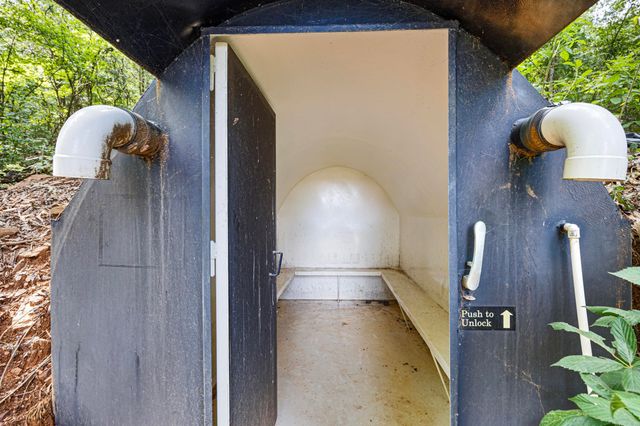 2404 Ross Mountain Road, Lamar, AR 72846