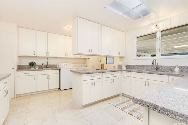 918 Noio Street, Honolulu, HI 96816