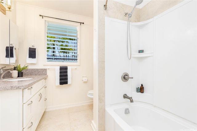 918 Noio Street, Honolulu, HI 96816