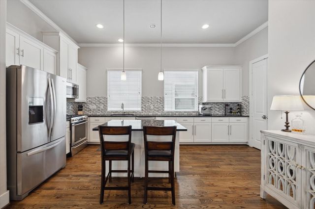 5623 Kansas Street C, Houston, TX 77007