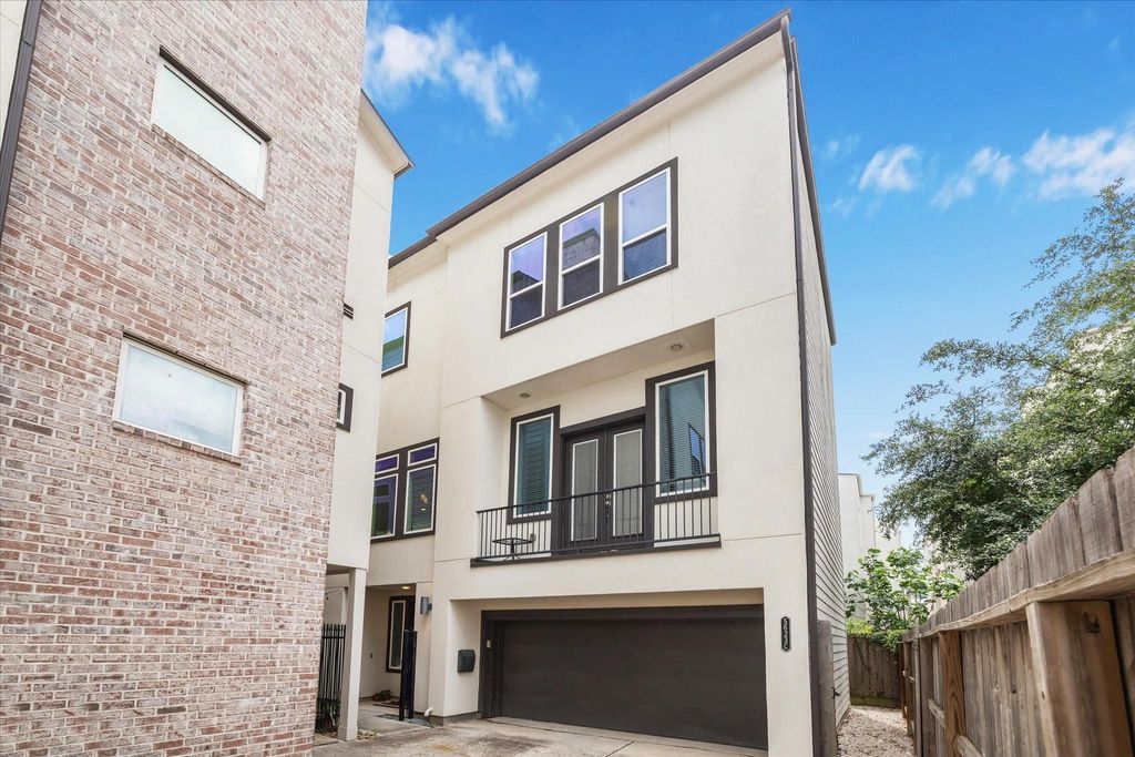 5623 Kansas Street C, Houston, TX 77007
