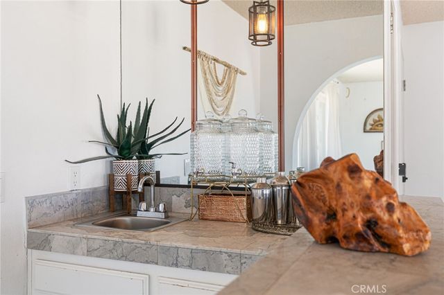 3437 Alta Avenue, Yucca Valley, CA 92284