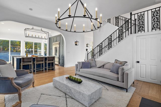 7499 Highway 238, Jacksonville, OR 97530