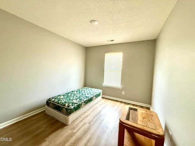 316 Valley Glen Drive, Morrisville, NC 27560