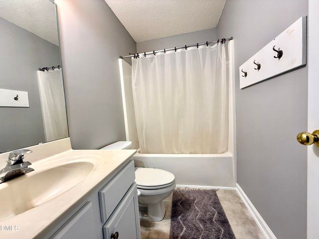 316 Valley Glen Drive, Morrisville, NC 27560