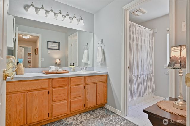 3423 S 368th Place, Auburn, WA 98001