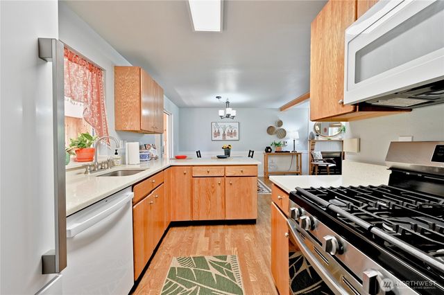 3423 S 368th Place, Auburn, WA 98001