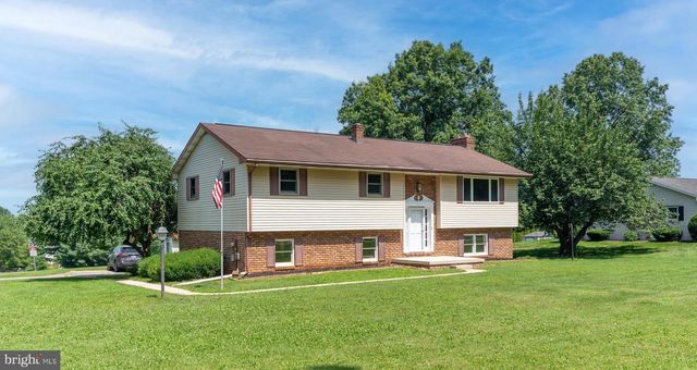 640 BOLLINGER RD, Littlestown, PA 17340