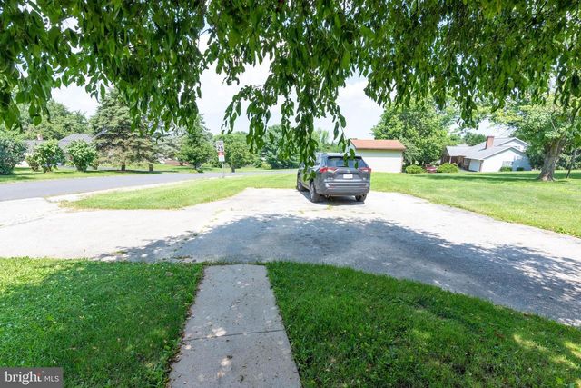 640 BOLLINGER RD, Littlestown, PA 17340