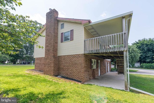 640 BOLLINGER RD, Littlestown, PA 17340