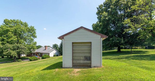 640 BOLLINGER RD, Littlestown, PA 17340