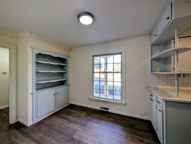 722 SUNSET DRIVE, Burkburnett, TX 76354