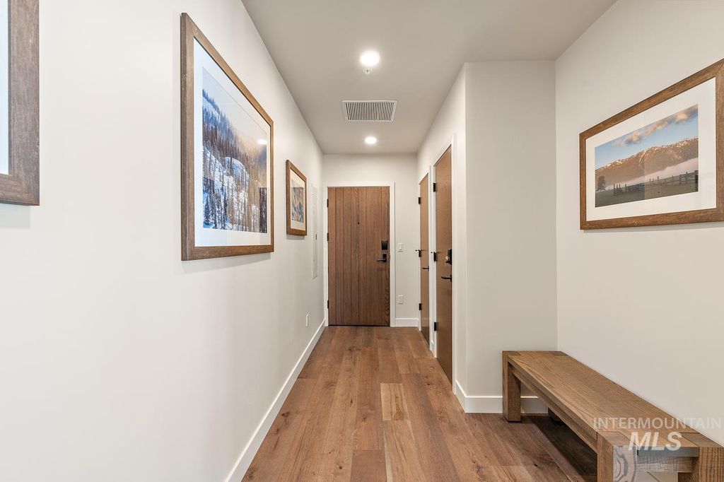 700 Village Drive 205, Donnelly, ID 83615 photo 2