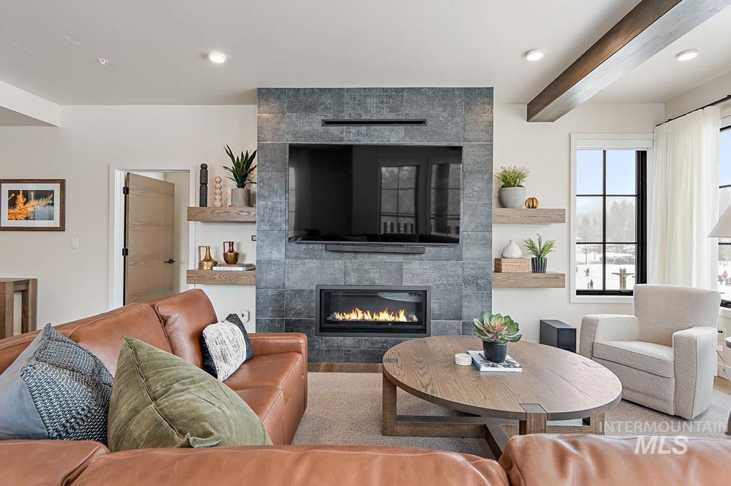 700 Village Drive 205, Donnelly, ID 83615 photo 7