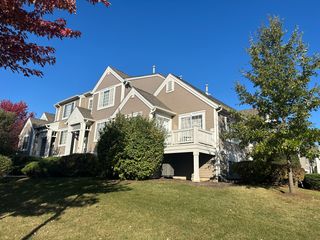 2358 TWILIGHT Drive, Aurora, IL 60503