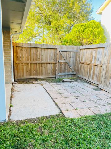 20130 Misty Pines Drive, Humble, TX 77346