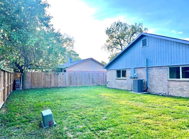 20130 Misty Pines Drive, Humble, TX 77346