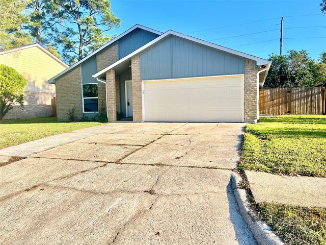 20130 Misty Pines Drive, Humble, TX 77346