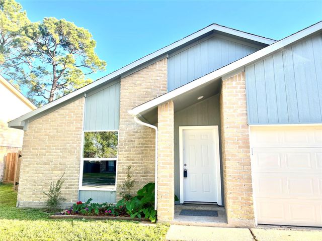 20130 Misty Pines Drive, Humble, TX 77346