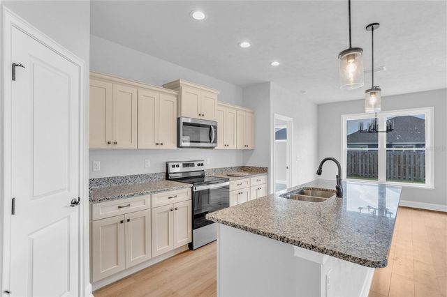 12574 NW 158TH STREET, Alachua, FL 32615