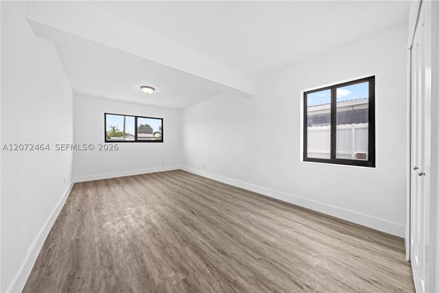 1014 W 66th St, Hialeah, FL 33012