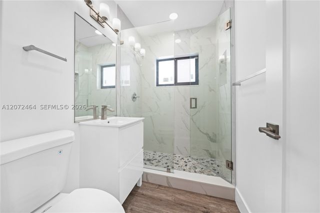 1014 W 66th St, Hialeah, FL 33012