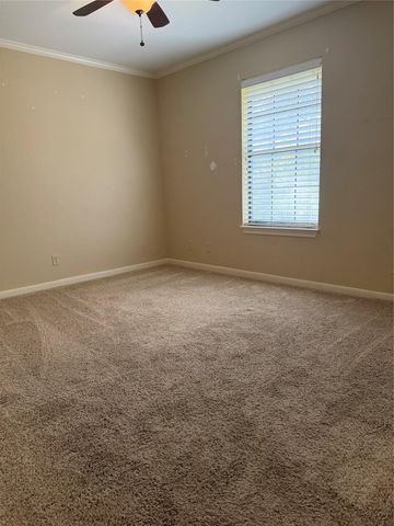 611 Rolling Green DR, Lakeway, TX 78734