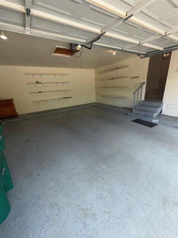 611 Rolling Green DR, Lakeway, TX 78734