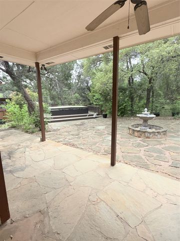 611 Rolling Green DR, Lakeway, TX 78734