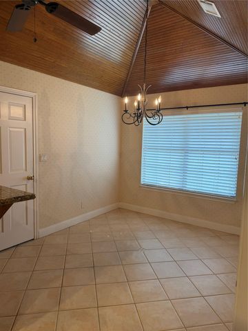 611 Rolling Green DR, Lakeway, TX 78734