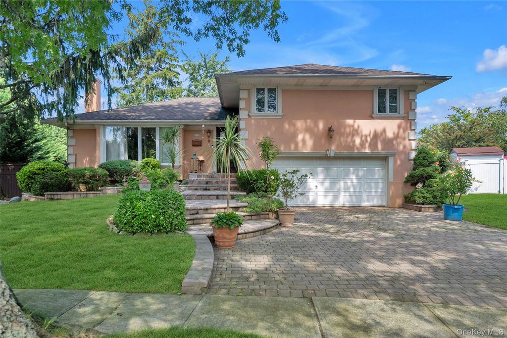 936 Stratford Court, Westbury, NY 11590 — exterior