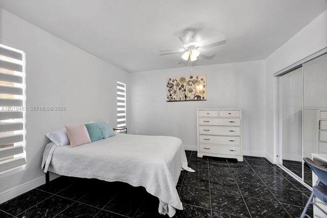 15725 SW 102nd Pl, Miami, FL 33157