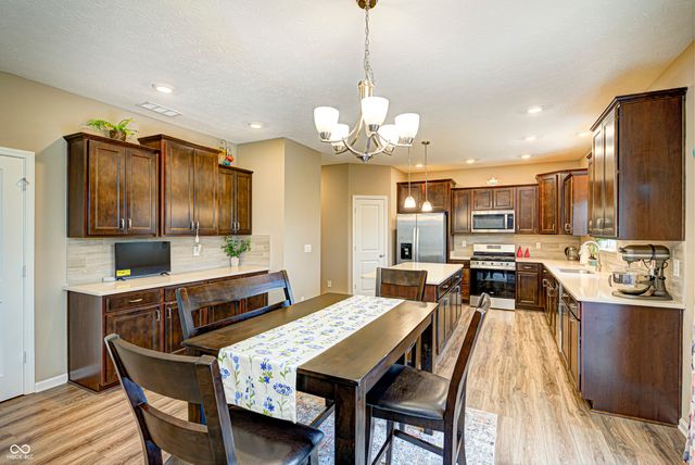 1728 Gordon Drive, Greenwood, IN 46143