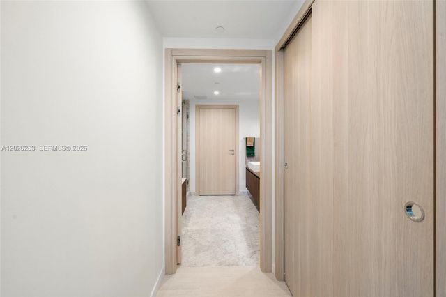 1000 Brickell Plz 4014, Miami, FL 33131