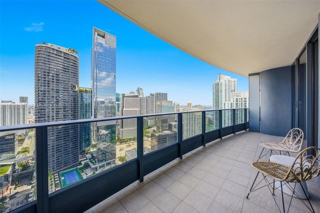 1000 Brickell Plz 4014, Miami, FL 33131