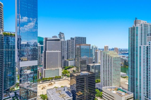 1000 Brickell Plz 4014, Miami, FL 33131